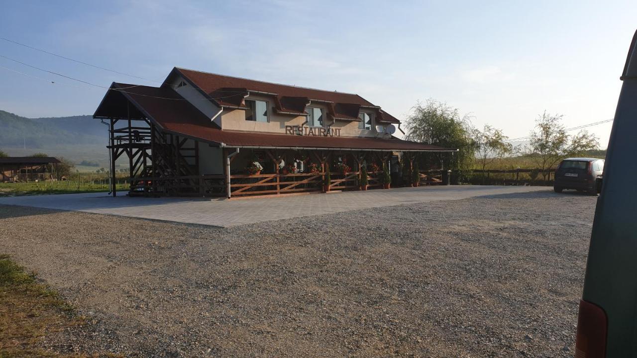 Casa Soral Bed & Breakfast Uriu Exterior photo
